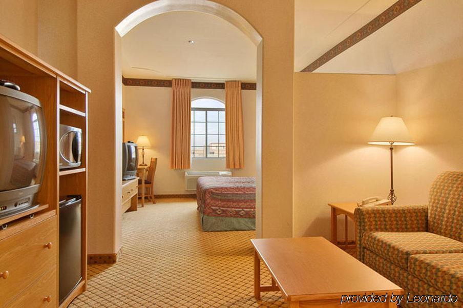 The Inn At Rolling Hills Casino & Resort Корнинг Номер фото